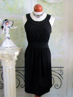LITTLE BLACK DRESS, M, AUDREY STYLE, WHITE HOUSE BLACK MARKET SLEEVELESS, CLASSY